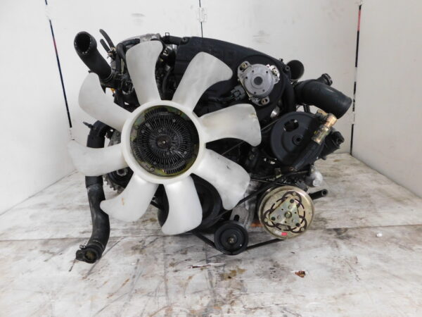 JDM 1989–1991 Nissan Skyline R32 GTST RB20DET Twin Turbo Engine (Inline-6) - Image 6